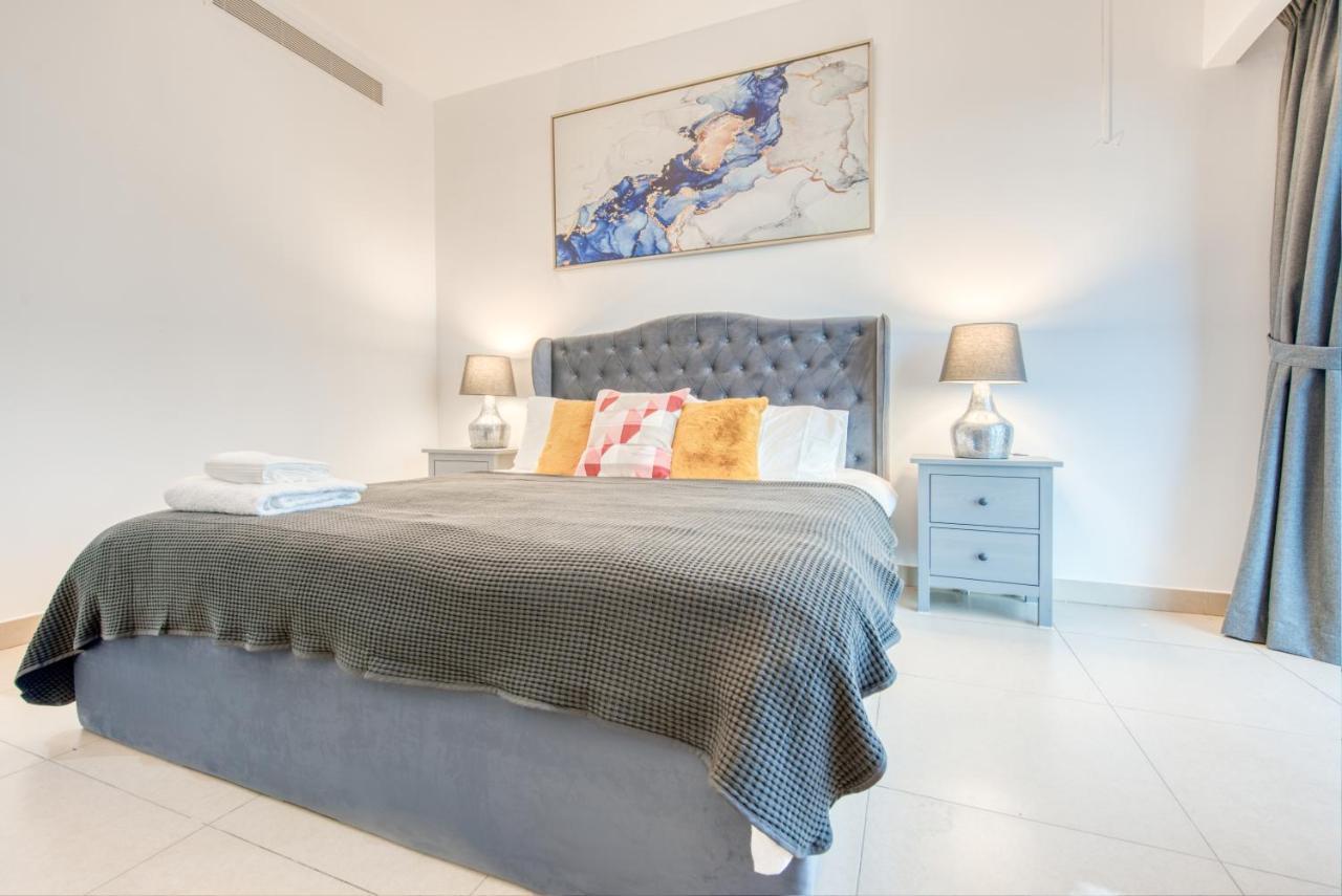 The Penthouse Near Burj Khalifa And Dubai Mall Exteriör bild