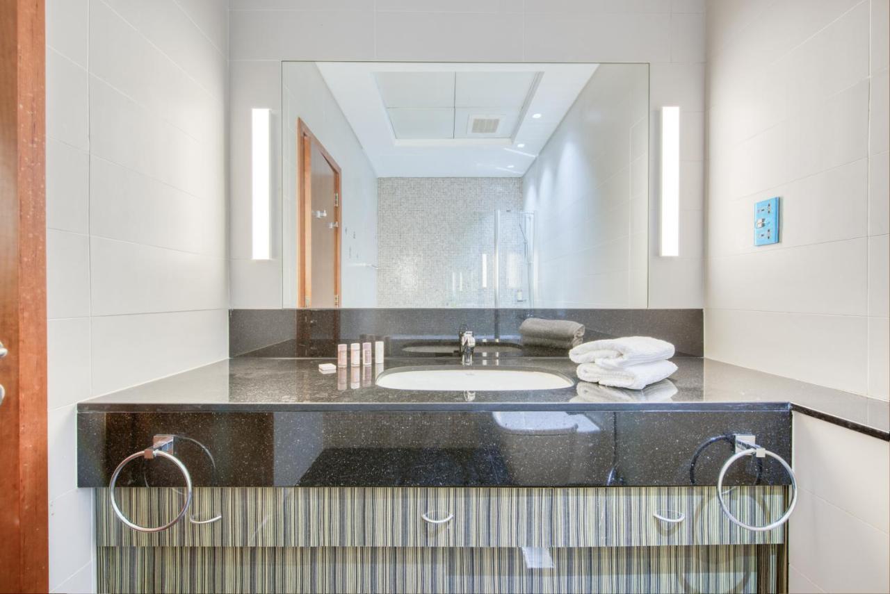 The Penthouse Near Burj Khalifa And Dubai Mall Exteriör bild