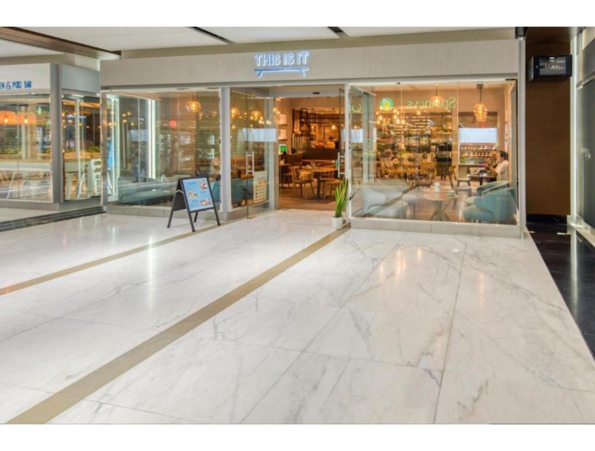 The Penthouse Near Burj Khalifa And Dubai Mall Exteriör bild